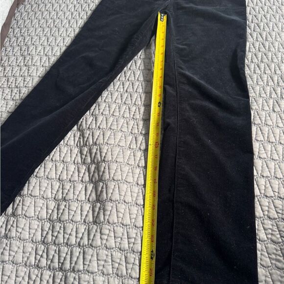 AG Isabelle Button-Up High-Rise Straight Cut Black Corduroy Jeans. Size 26 - Picture 7 of 11